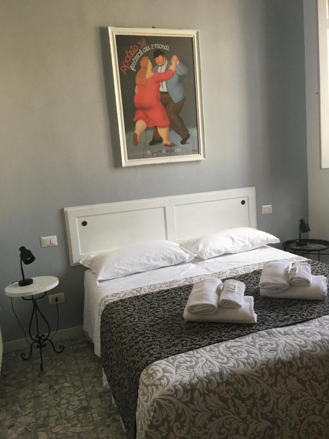 In The Center Of Florence Hotel Luaran gambar