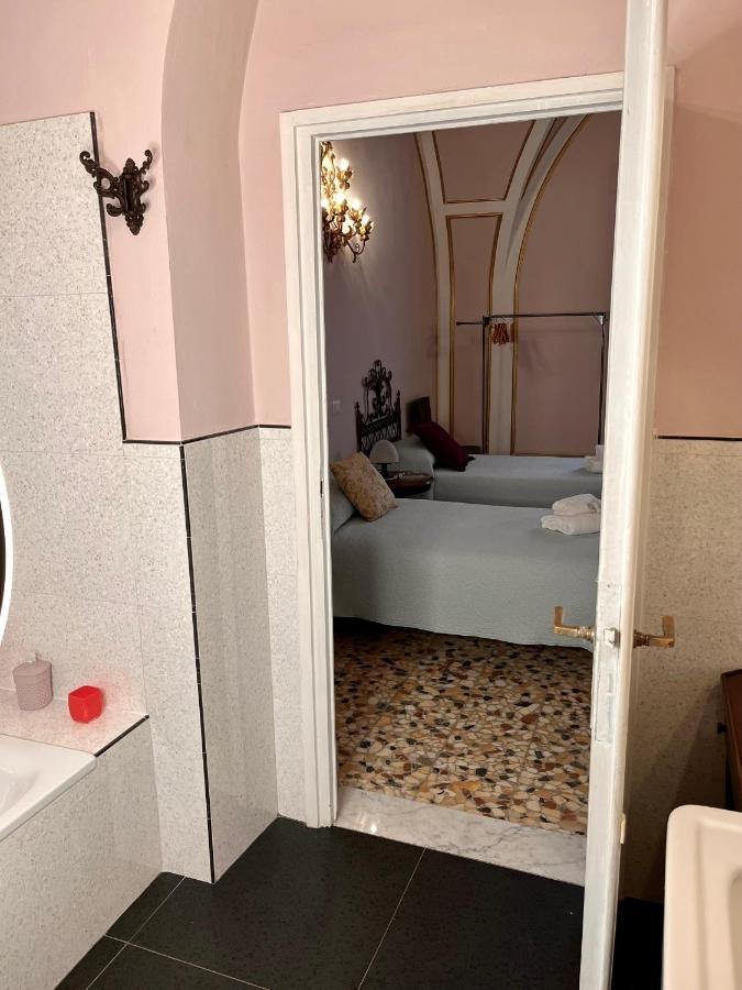 In The Center Of Florence Hotel Luaran gambar