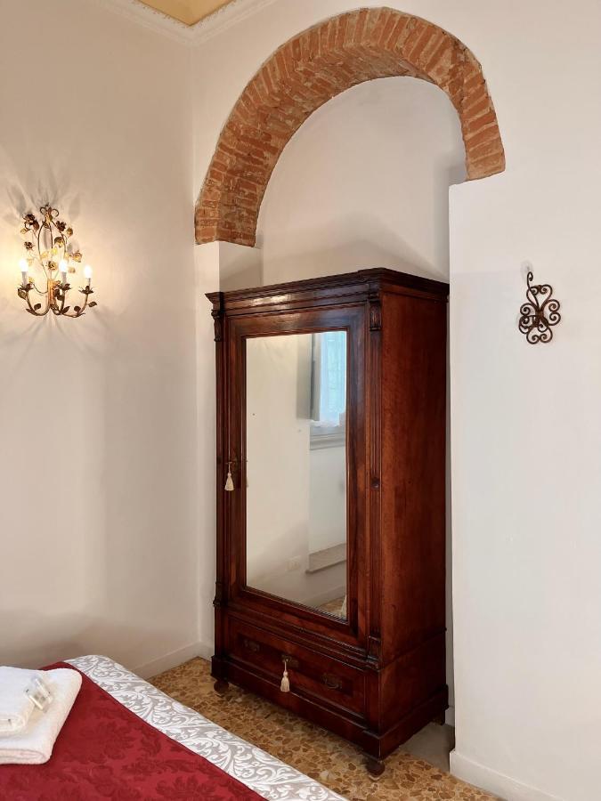 In The Center Of Florence Hotel Luaran gambar